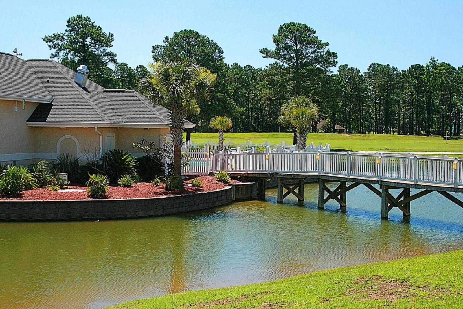 2402 villa Main image 2